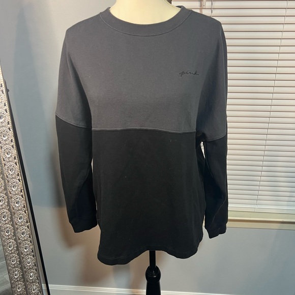 🌟PINK Victoria's Secret Charcoal and Black Sweatshirt - Picture 1 of 5